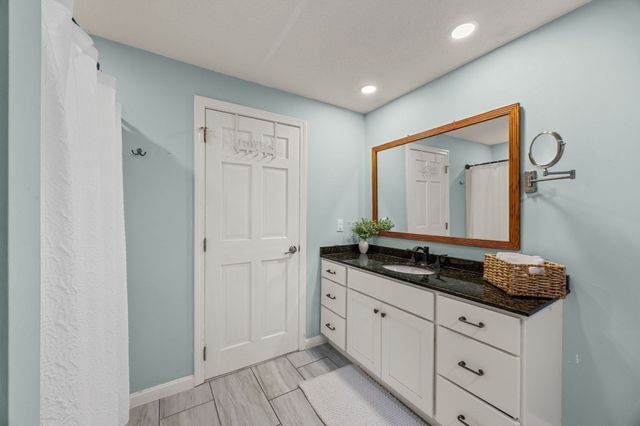 3 Wellfield Rd, Sandwich, MA 02644