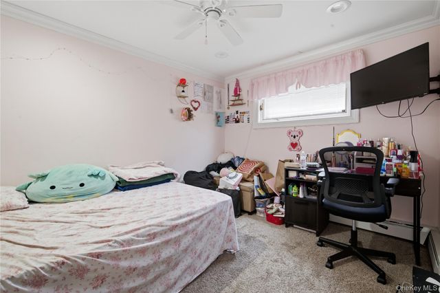 5 Wheeler Court, Deer Park, NY 11729