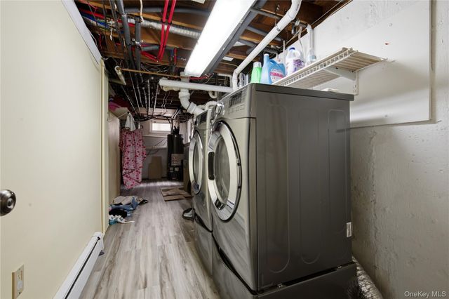 5 Wheeler Court, Deer Park, NY 11729