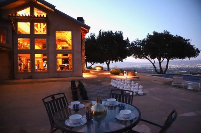 15060 Montebello Road, Cupertino, CA 95014