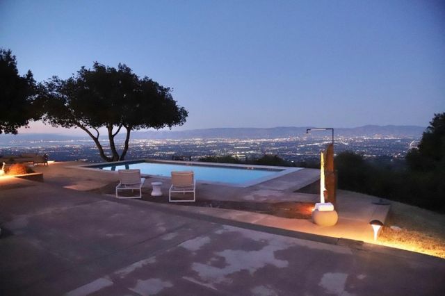 15060 Montebello Road, Cupertino, CA 95014