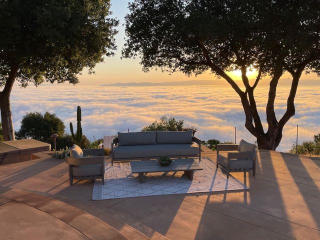 15060 Montebello Road, Cupertino, CA 95014