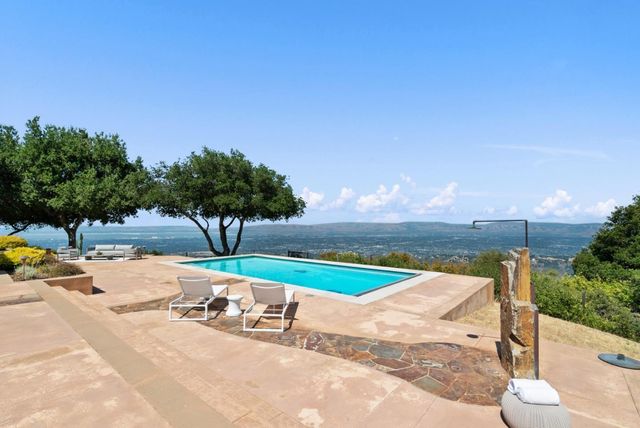 15060 Montebello Road, Cupertino, CA 95014