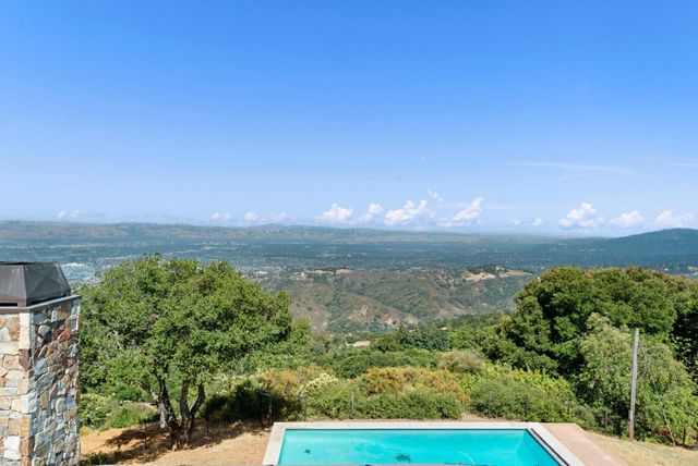 15060 Montebello Road, Cupertino, CA 95014