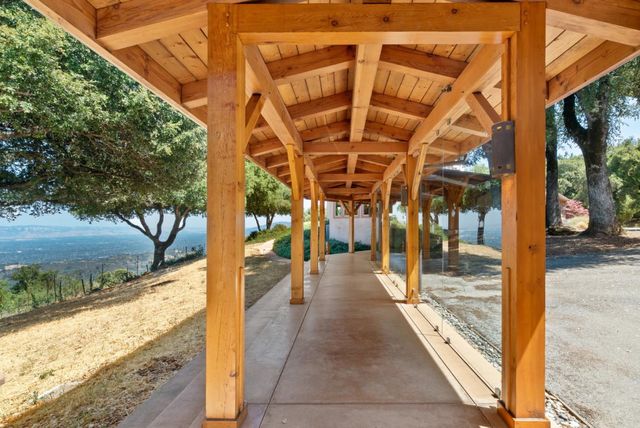 15060 Montebello Road, Cupertino, CA 95014