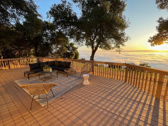 15060 Montebello Road, Cupertino, CA 95014