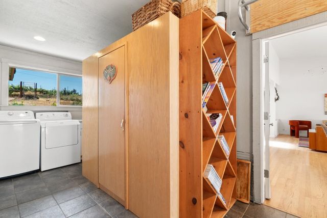 15060 Montebello Road, Cupertino, CA 95014