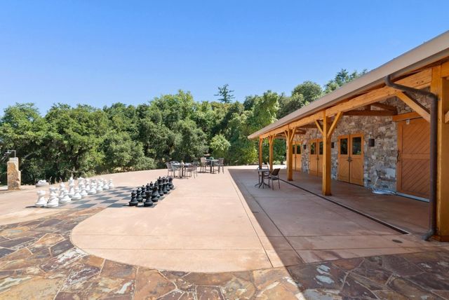 15060 Montebello Road, Cupertino, CA 95014