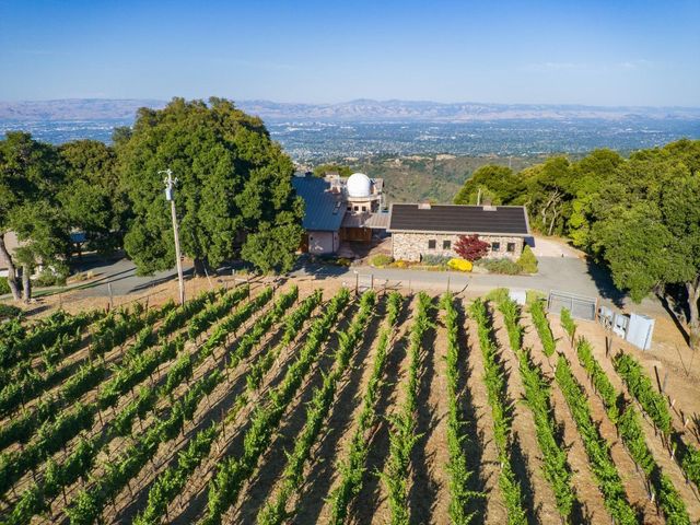 15060 Montebello Road, Cupertino, CA 95014