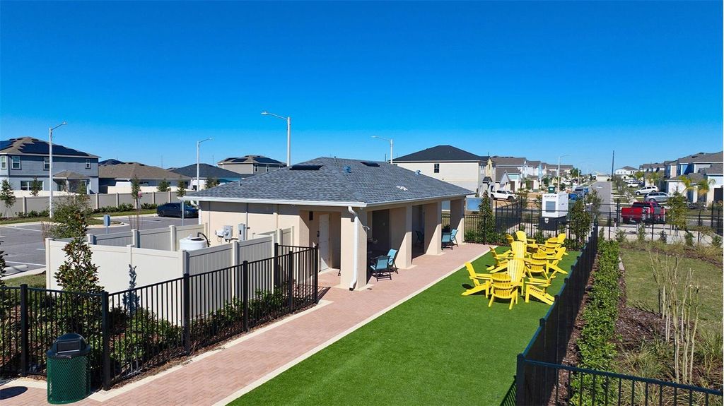 Image 26 of property listing at 1095 FORESHORE LANE, Haines City, FL 33844