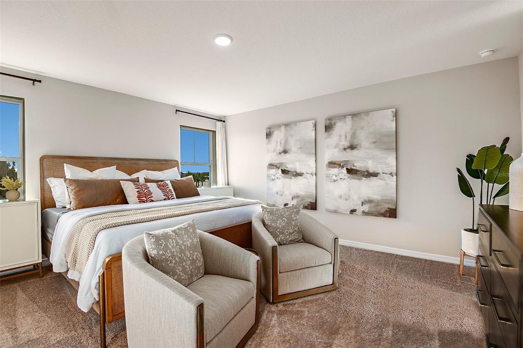 Image 5 of property listing at 1095 FORESHORE LANE, Haines City, FL 33844