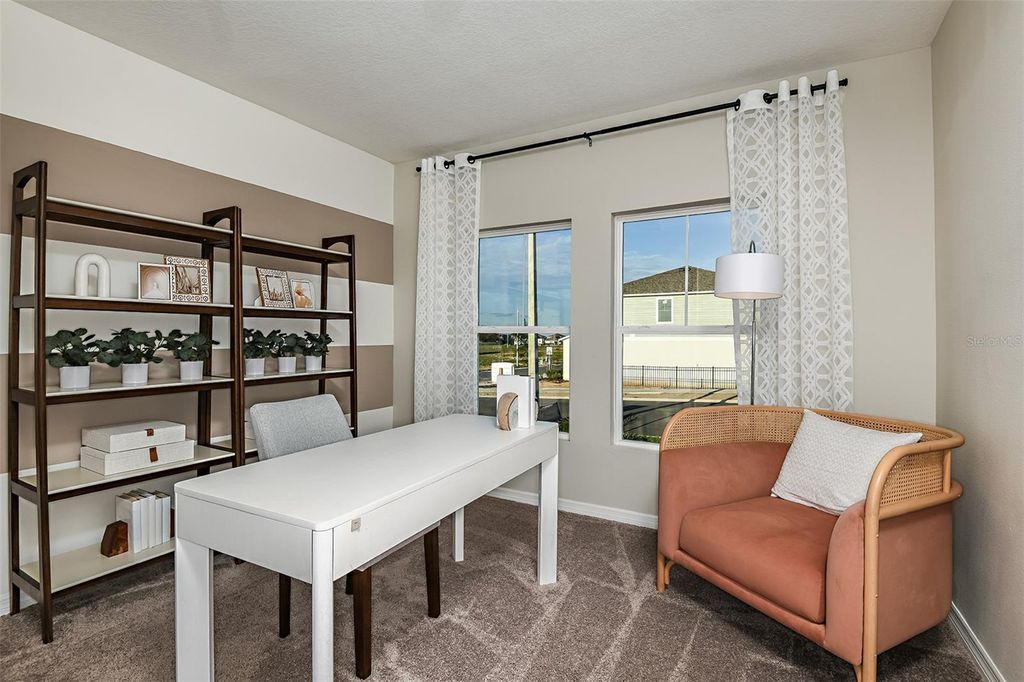 Image 10 of property listing at 1095 FORESHORE LANE, Haines City, FL 33844