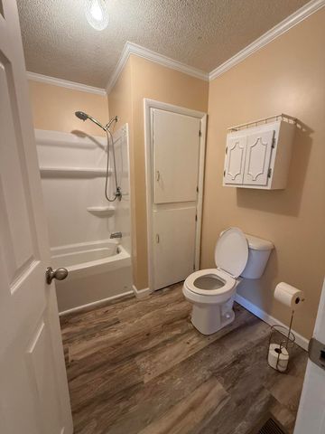 144 Buckshot Lane, Pikeville, TN 37367