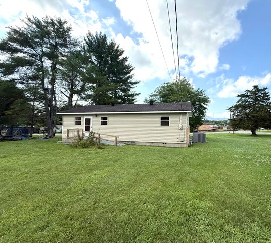 144 Buckshot Lane, Pikeville, TN 37367