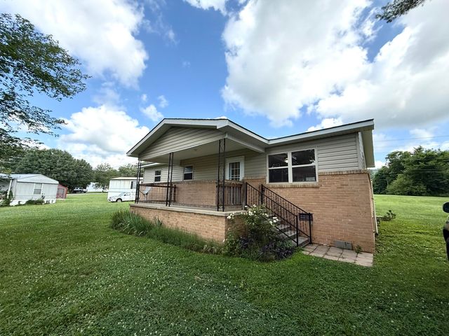 144 Buckshot Lane, Pikeville, TN 37367