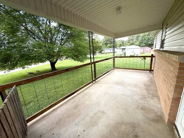 144 Buckshot Lane, Pikeville, TN 37367