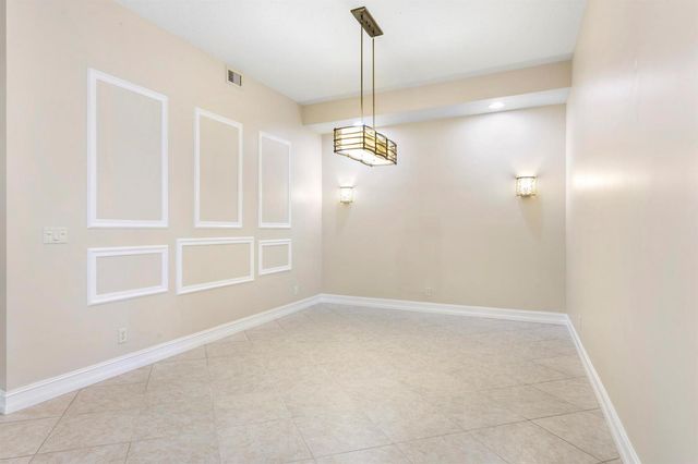 10263 Orchid Reserve Drive 21b, West Palm Beach, FL 33412