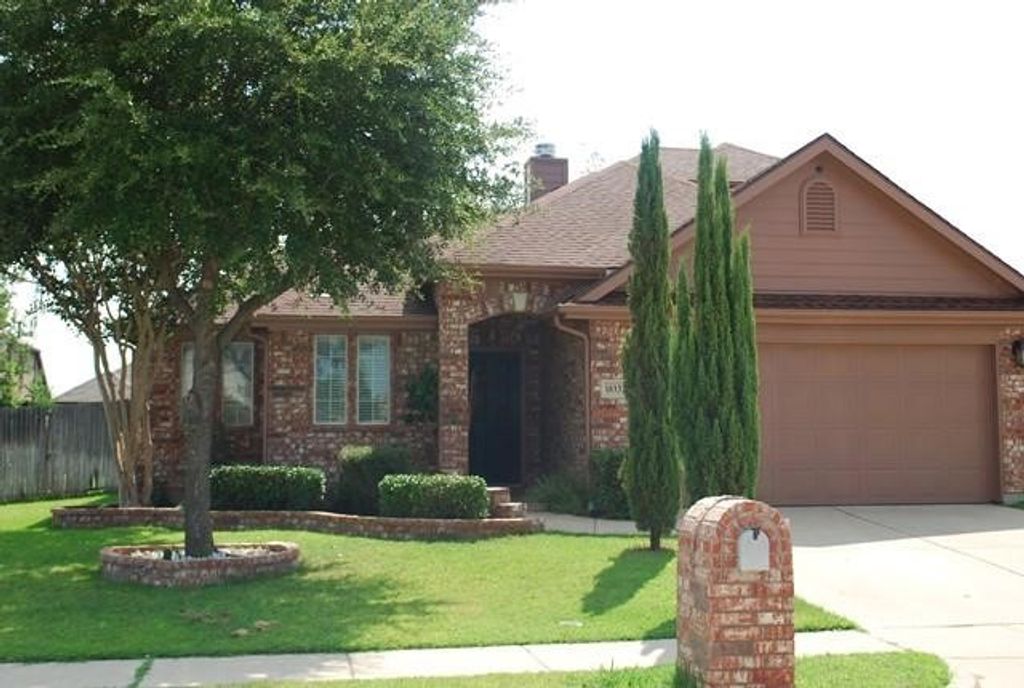10332 Bear Creek Trail, Fort Worth, TX 76244 — exterior