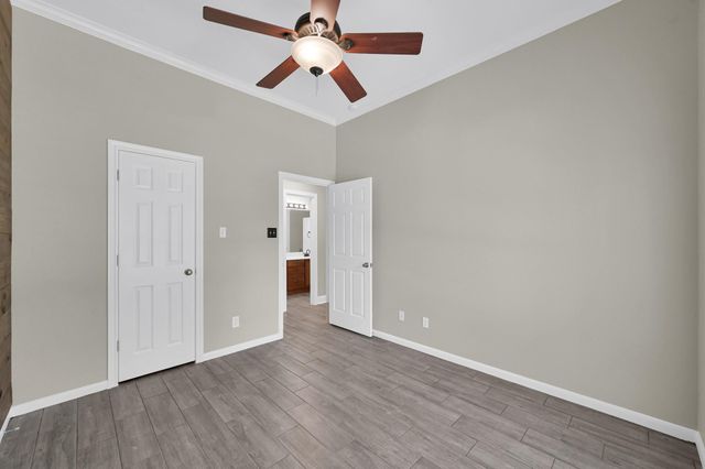 22811 Meadowsweet Drive, Magnolia, TX 77355
