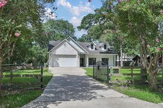 22811 Meadowsweet Drive, Magnolia, TX 77355