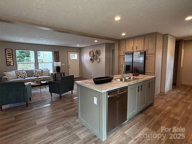 3 Mulberry Street, Forest City, NC 28043