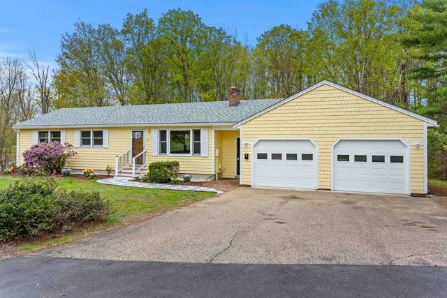 6 Colonial Drive, Gilford, NH 03249