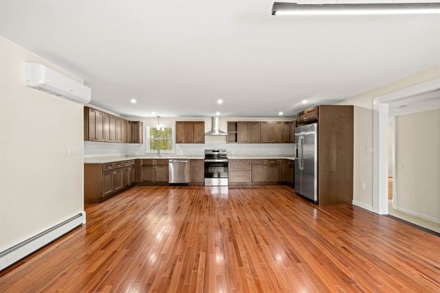6 Colonial Drive, Gilford, NH 03249