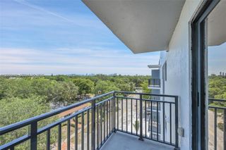 840 NE 130th Street 603, North Miami, FL 33161