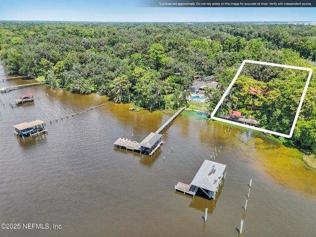 2778 HOLLY POINT Road W, Orange Park, FL 32073