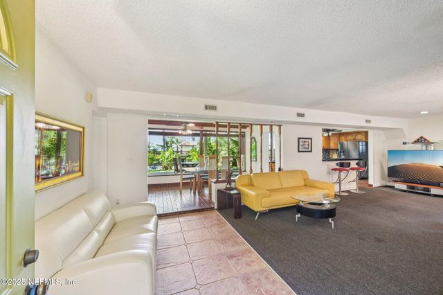 2778 HOLLY POINT Road W, Orange Park, FL 32073