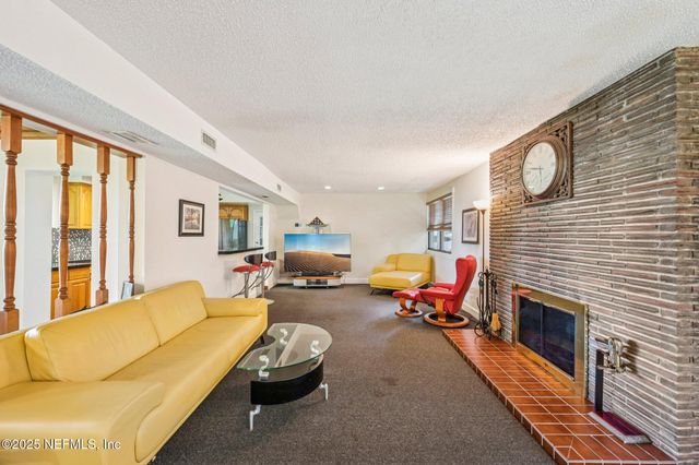 2778 HOLLY POINT Road W, Orange Park, FL 32073