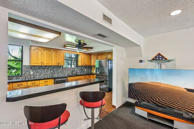 2778 HOLLY POINT Road W, Orange Park, FL 32073