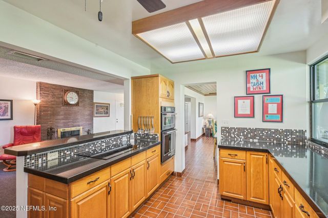 2778 HOLLY POINT Road W, Orange Park, FL 32073