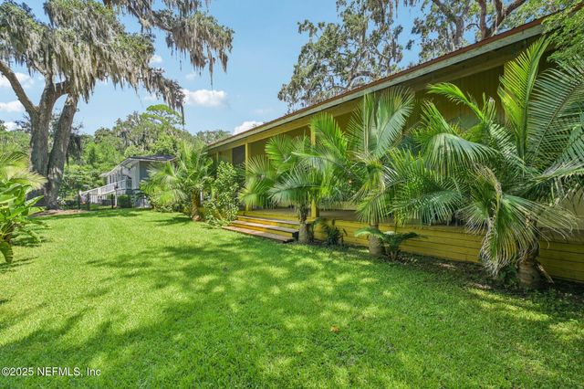 2778 HOLLY POINT Road W, Orange Park, FL 32073