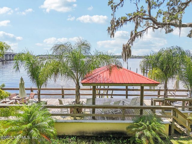 2778 HOLLY POINT Road W, Orange Park, FL 32073
