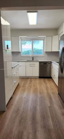 2109 NE 122nd Street 2109, North Miami, FL 33181