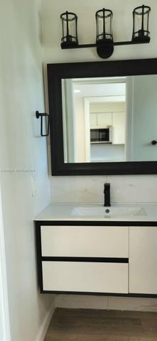 2109 NE 122nd Street 2109, North Miami, FL 33181