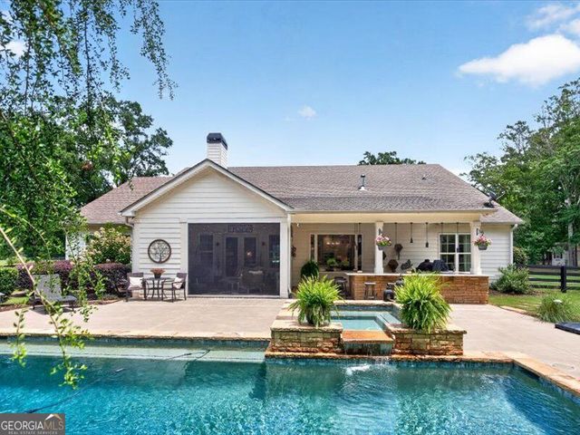 38 Mattox Road, Newnan, GA 30263