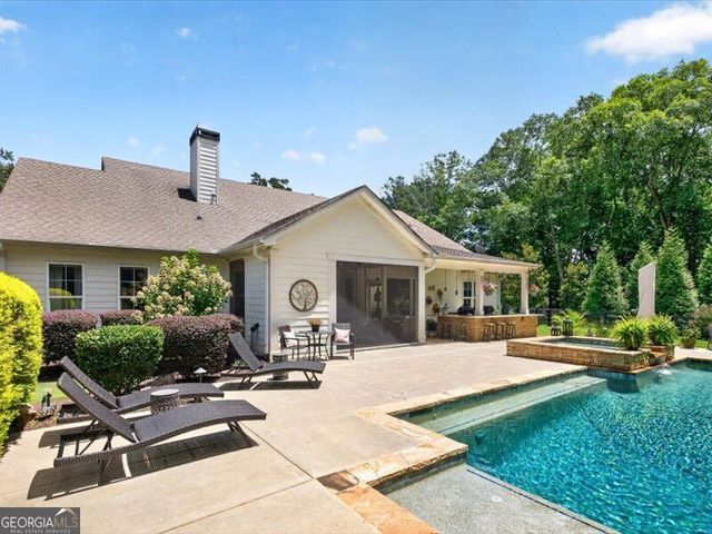 38 Mattox Road, Newnan, GA 30263