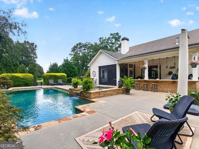 38 Mattox Road, Newnan, GA 30263