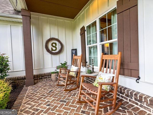 38 Mattox Road, Newnan, GA 30263