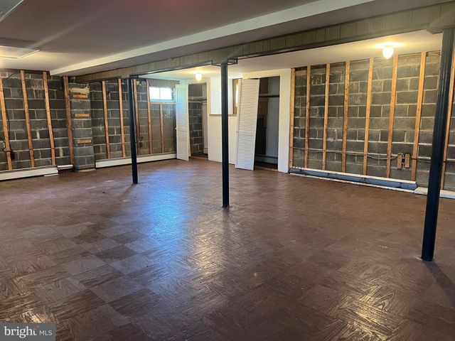 205 HENDRICKS AVE, Waterford Works, NJ 08089