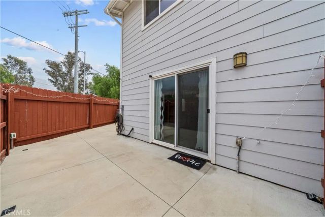14552 Foothill, Sylmar, CA 91342