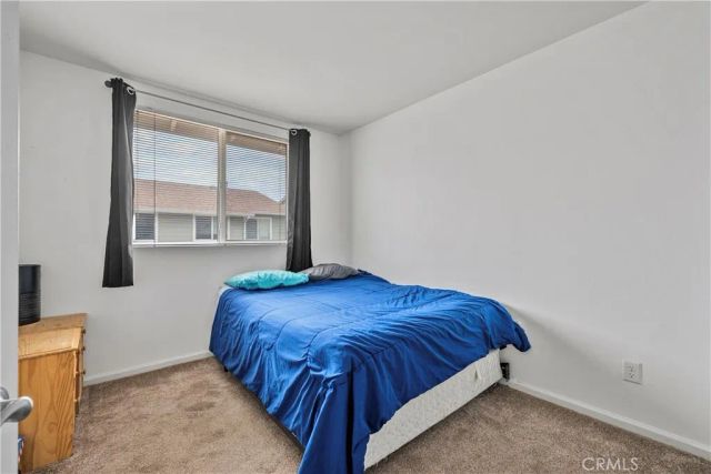 14552 Foothill, Sylmar, CA 91342