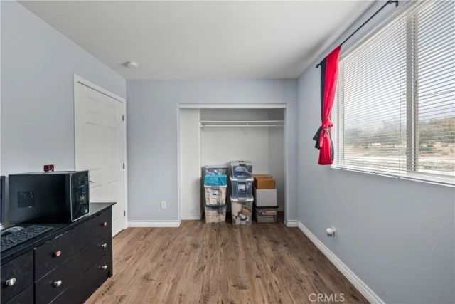 14552 Foothill, Sylmar, CA 91342