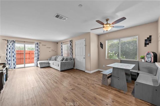 14552 Foothill, Sylmar, CA 91342