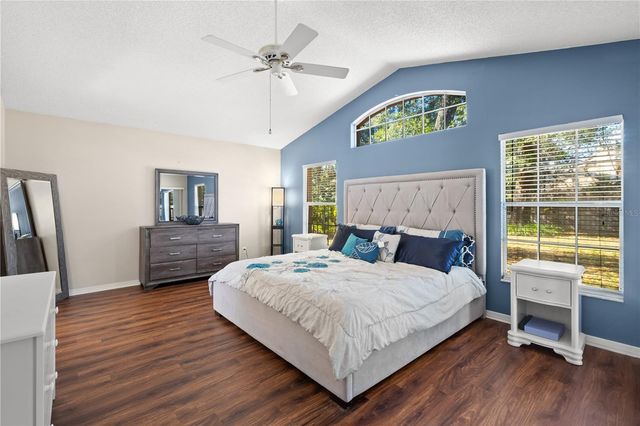 1125 CROWN ISLE CIRCLE, Apopka, FL 32712