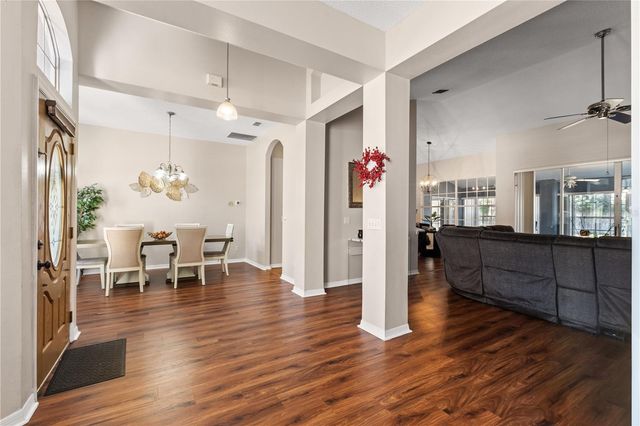 1125 CROWN ISLE CIRCLE, Apopka, FL 32712