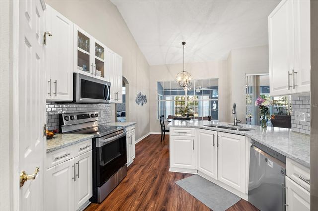 1125 CROWN ISLE CIRCLE, Apopka, FL 32712