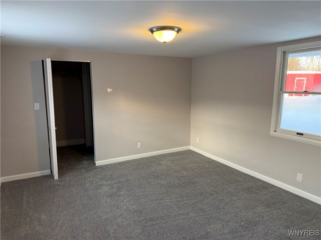 4320 Isherwood Drive, Niagara, NY 14305